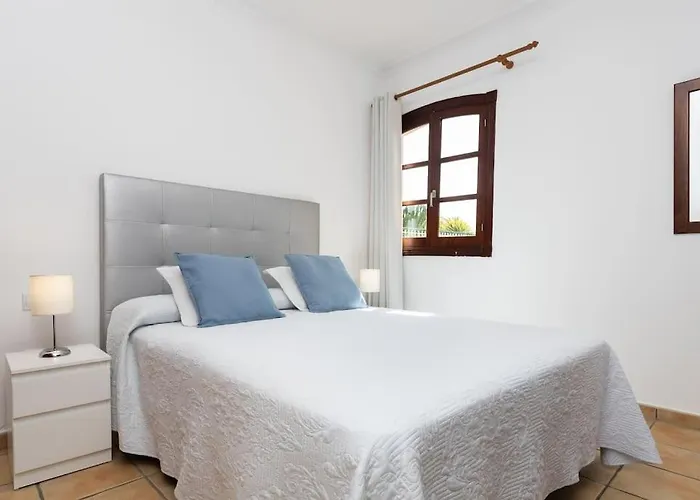 Villa Helen - Heated Pool Wifi Smarttv Barbecue *